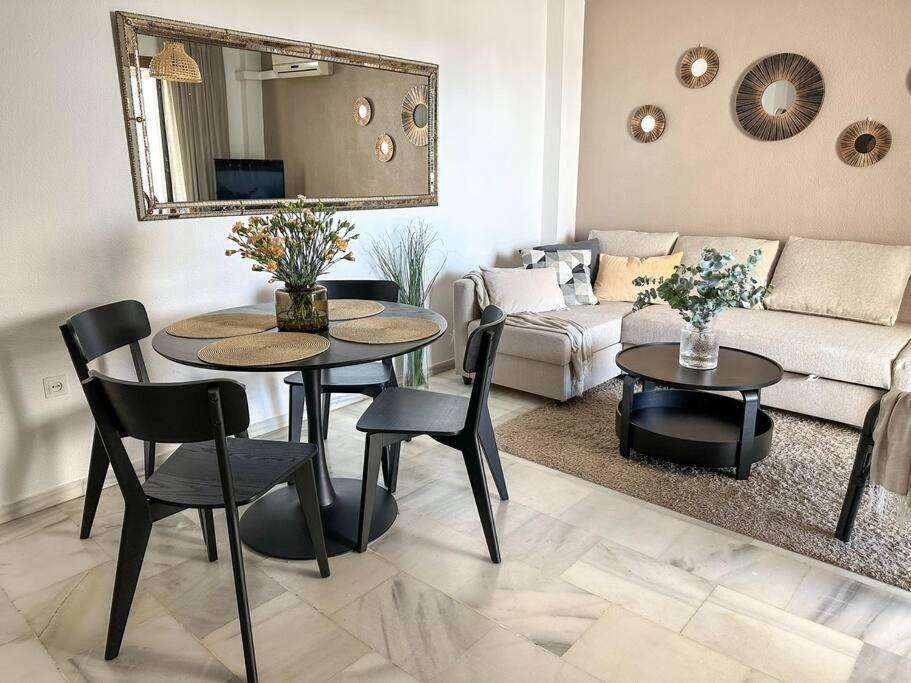 Elegant 2-bedroom With Beautiful Views Appartement Benalmádena