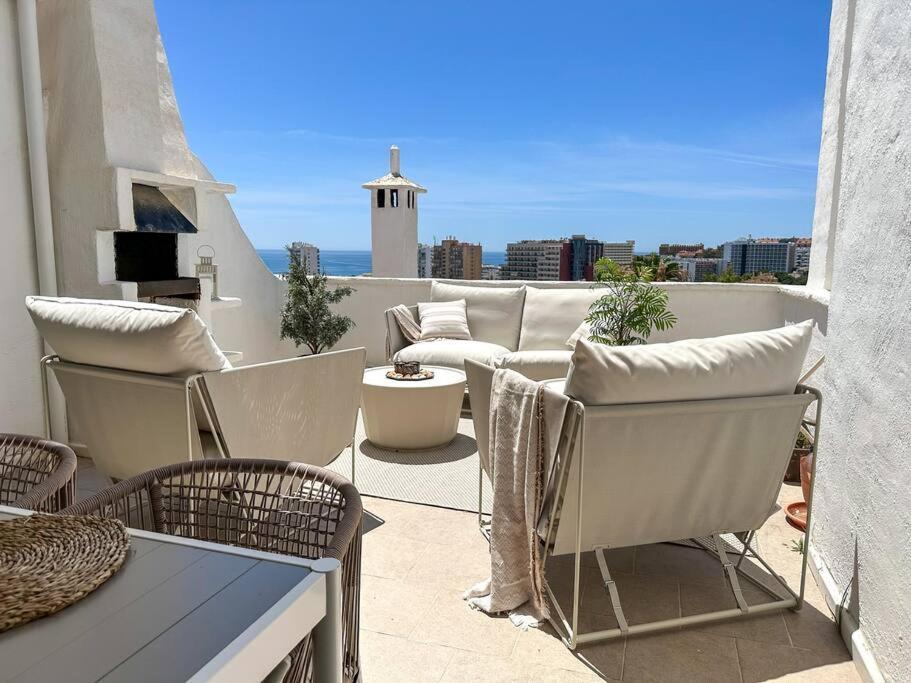 Elegant 2-bedroom With Beautiful Views Appartement